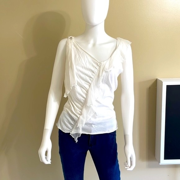 Language Los Angeles White Sleeveless V Neck Top. P/3/A1315 - Picture 3 of 6